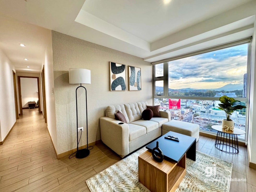 Apartamento de 3 dormitorios en venta zona 10 - 17