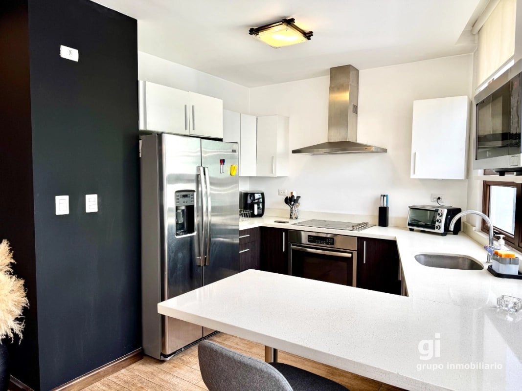 Apartamento amueblado en alquiler zona 15 vh2 - 11