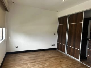 Apartamento tipo estudio en Zona 10 — Apartamento en Alquiler en Zona 10, Guatemala, Ciudad — miniatura 4 de 5