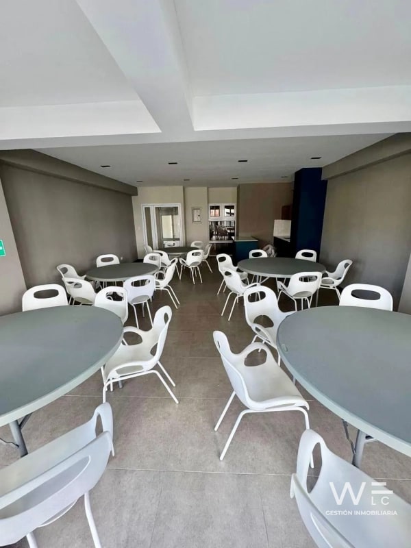ALQUILO APARTAMENTO NUEVO ZONA 13 - 4