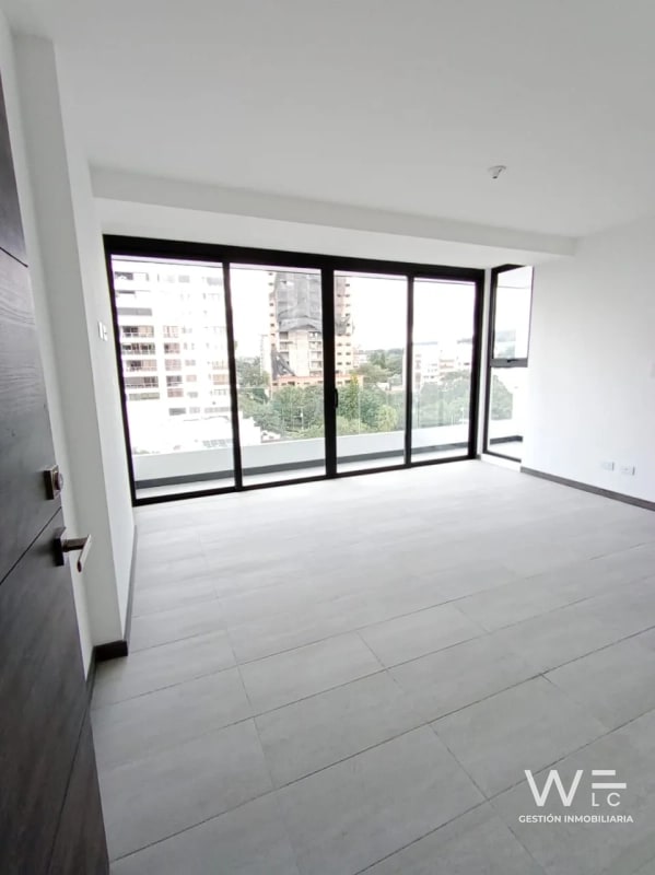 ALQUILO APARTAMENTO ZONA 15 - 16