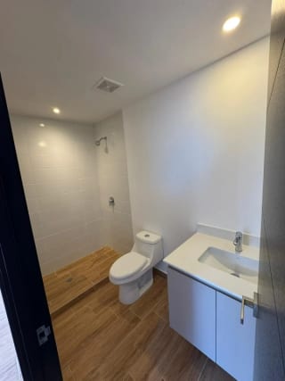 Apartamento en renta Essenza Z13 — Apartamento en Alquiler en Zona 13, Guatemala, Ciudad — miniatura 7 de 10