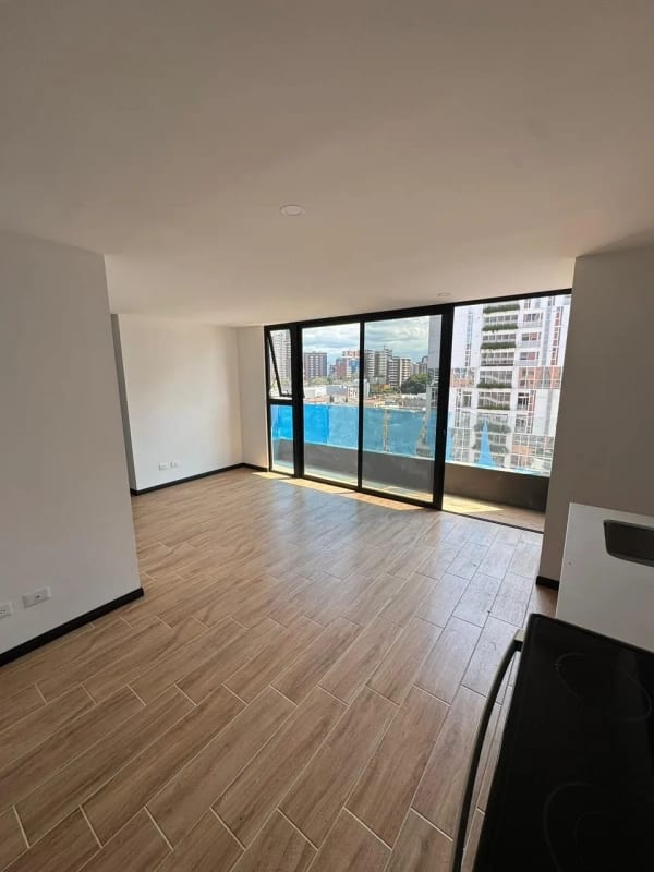 Apartamento en renta Essenza Z13 — Apartamento en Alquiler en Zona 13, Guatemala, Ciudad — foto 4 de 10
