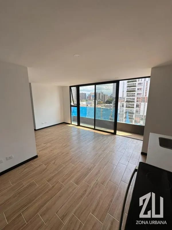 Apartamento en renta Essenza Z13 — Apartamento en Alquiler en Zona 13, Guatemala, Ciudad — foto 4 de 10