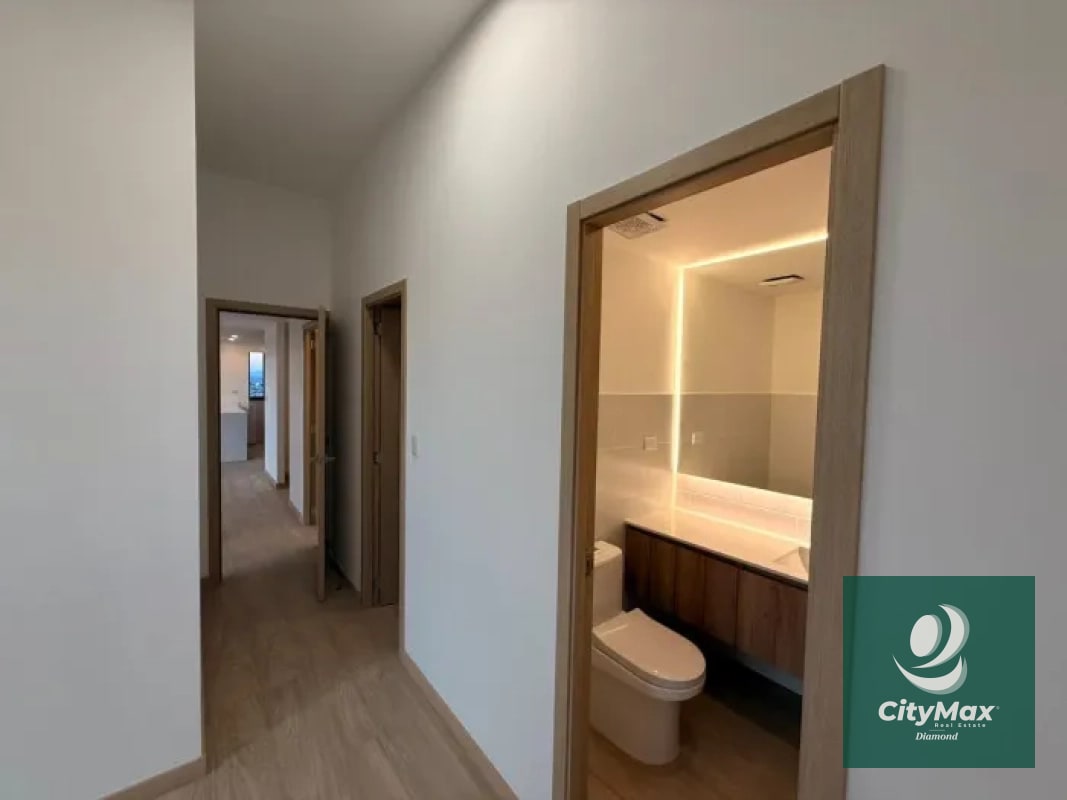 Apartamento en Renta en Zona 10 Ciudad de Guatemala - 11