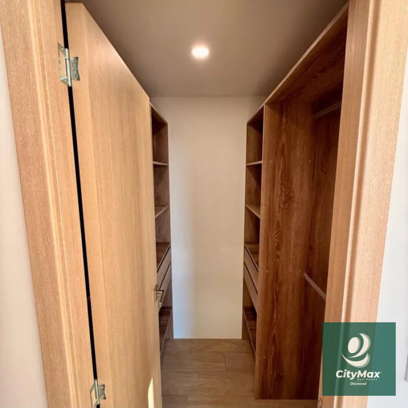 Apartamento en Renta en Zona 10 Ciudad de Guatemala - 8