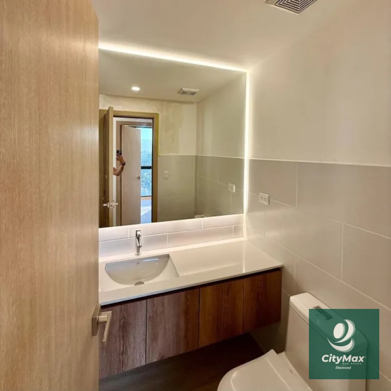 Apartamento en Renta en Zona 10 Ciudad de Guatemala - 6