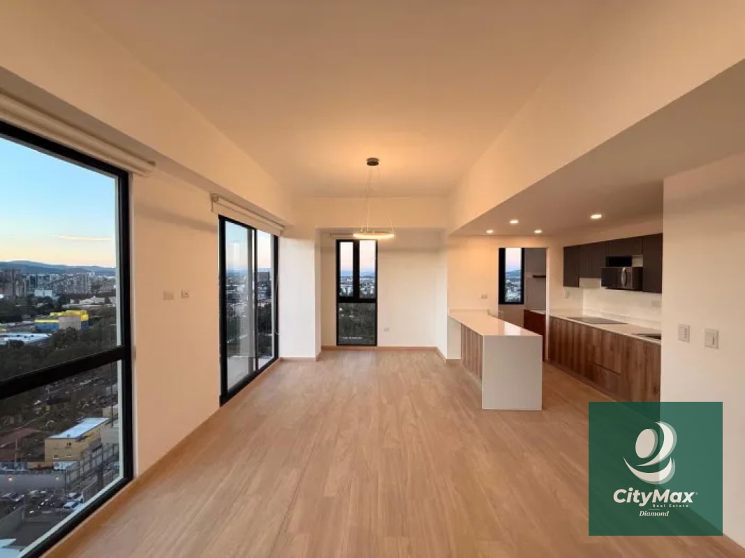 Apartamento en Renta en Zona 10 Ciudad de Guatemala - 1