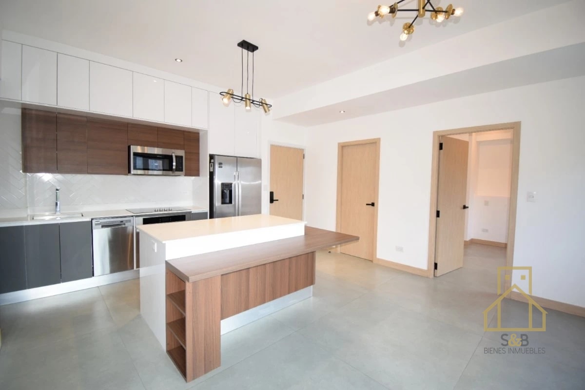Apartamento en zona 10, Edificio Bonadiez - 9