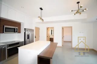 Apartamento en zona 10, Edificio Bonadiez — Apartamento en Alquiler en Bonadiez, Zona 10, Guatemala, Ciudad — miniatura 9 de 10