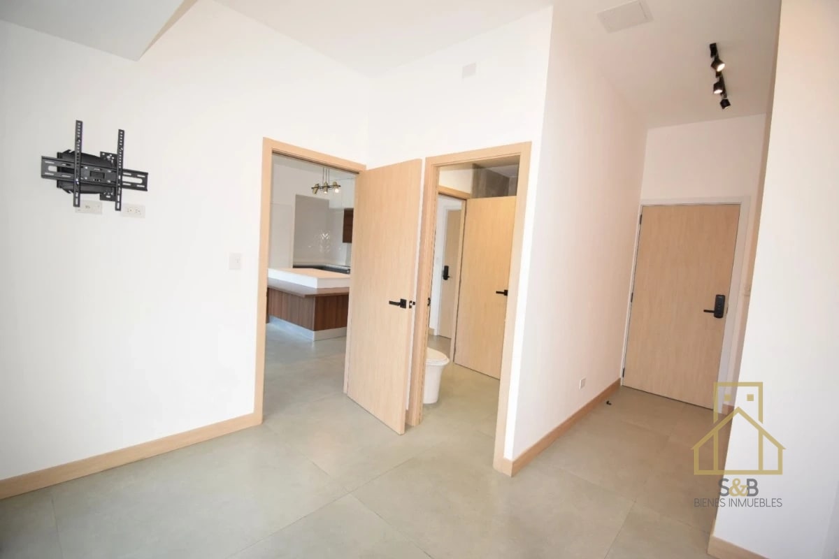 Apartamento en zona 10, Edificio Bonadiez - 6