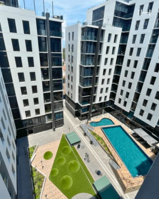 APARTAMENTO EN VENTA ZONA 11, VÍA MARISCAL - 9