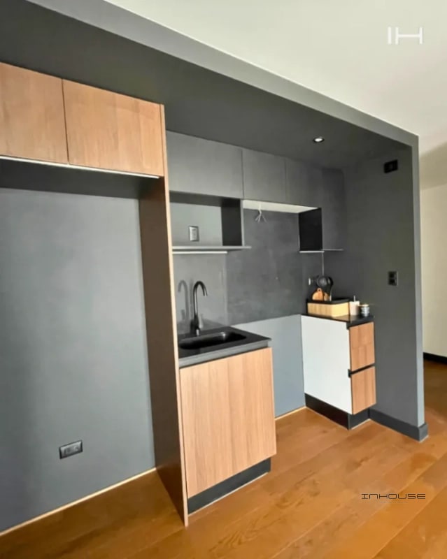 APARTAMENTO EN VENTA ZONA 11, VÍA MARISCAL - 3