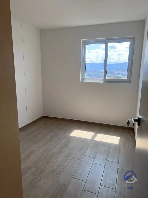 Apartamento en renta o venta en Andares Doce, Avenida Petapa, zona 12 — Apartamento en Venta en Andares Doce, Zona 12, Guatemala, Ciudad — foto 12 de 14