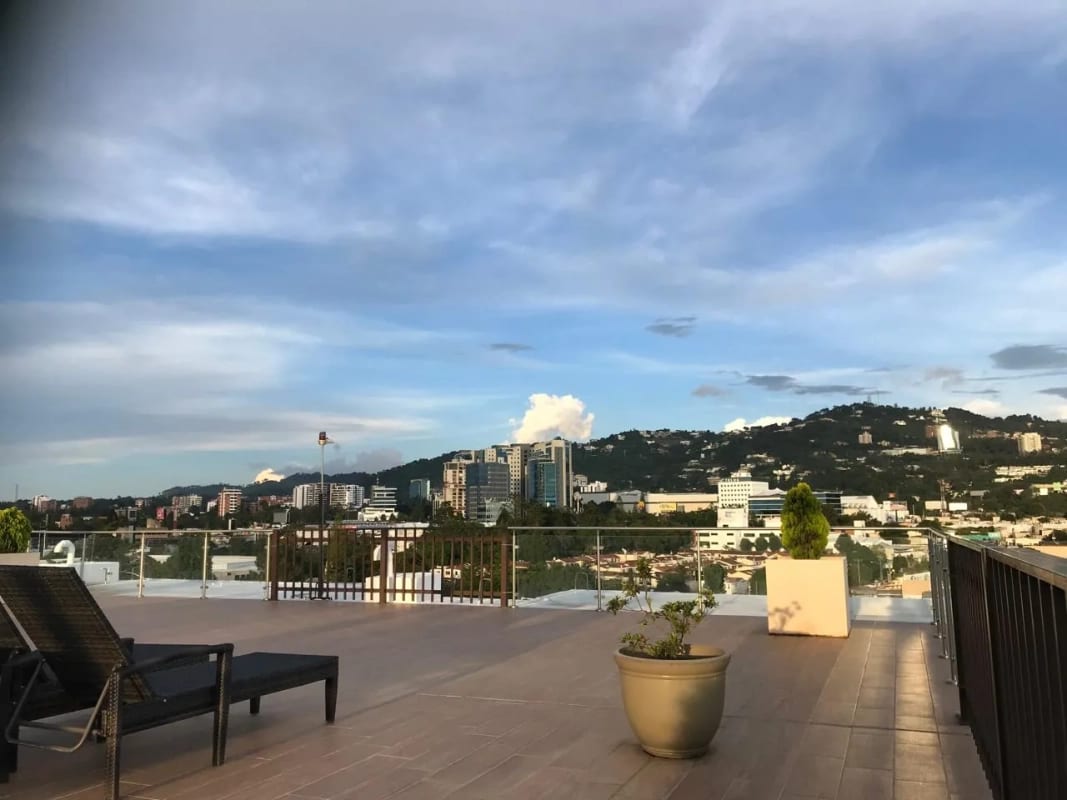 APARTAMENTO EN VENTA EDIFICIO GARCÉS DE LA VILLA ZONA 14 — Apartamento en Venta en Garcés de La Villa, Zona 14, Guatemala, Ciudad — foto 14 de 17