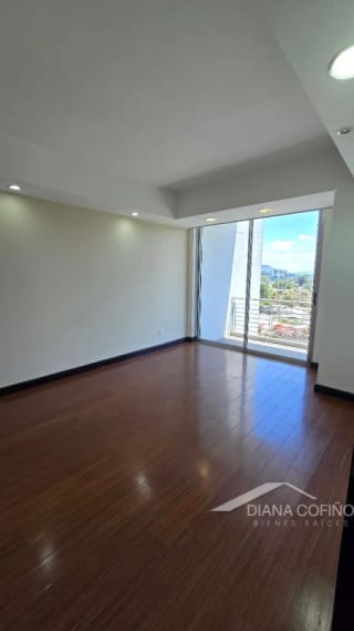 Alquiler de apartamento en zona 10, Edificio 19diez — Apartamento en Alquiler en 19-10, Zona 10, Guatemala, Ciudad — miniatura 5 de 7