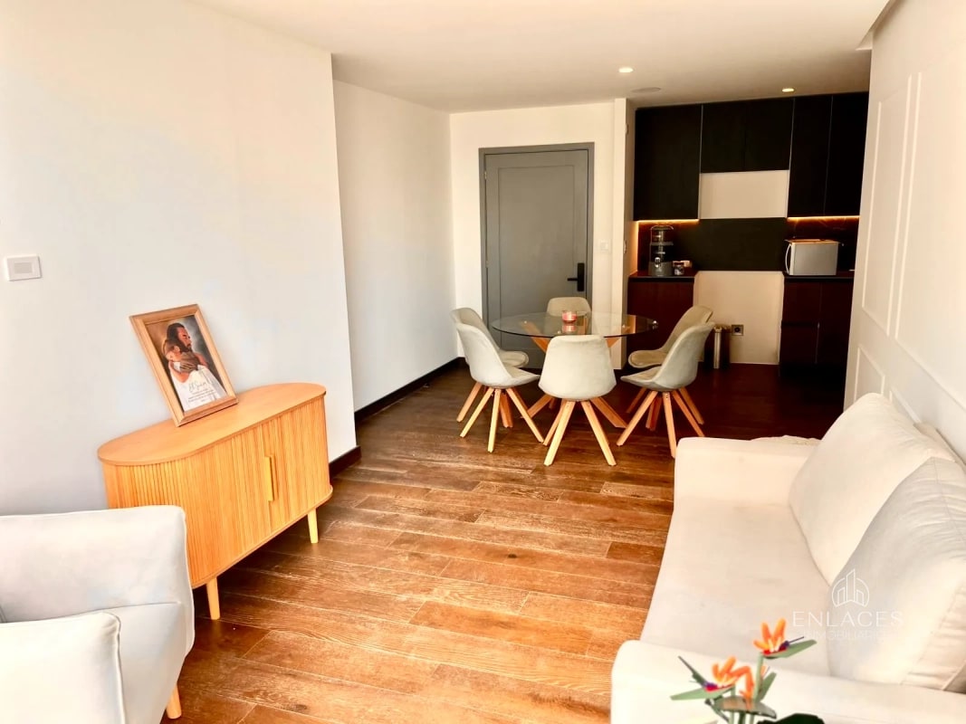 Zona 10 • Apartamento Amueblado en Renta • Edificio Atarah - 6