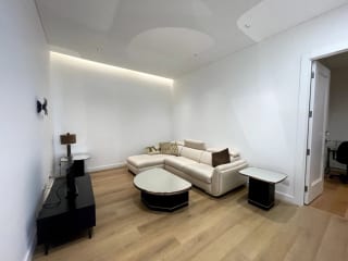APARTAMENTO AMUEBLADO CERCA DE OAKLAND ZONA 10 — Apartamento en Alquiler en Zona 10, Guatemala, Ciudad — miniatura 9 de 11