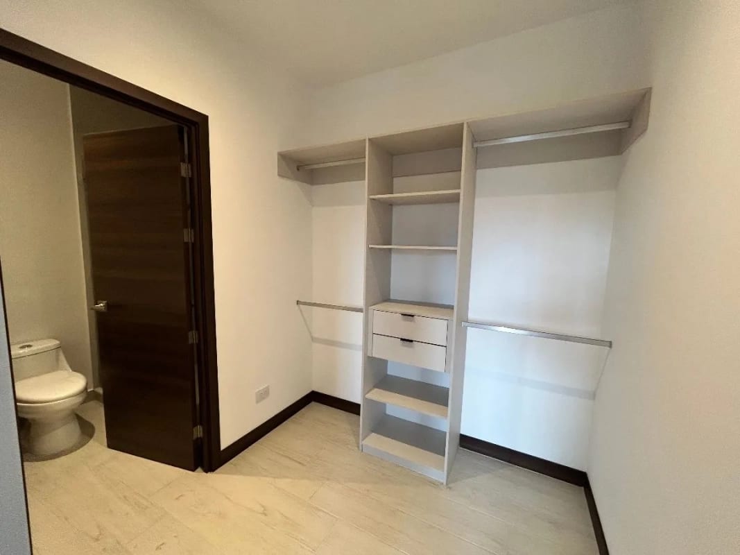 Apartamento en renta, Edificio Spazio, Zona 15 — Apartamento en Alquiler en Spazio, Zona 15, Guatemala, Ciudad — foto 2 de 17