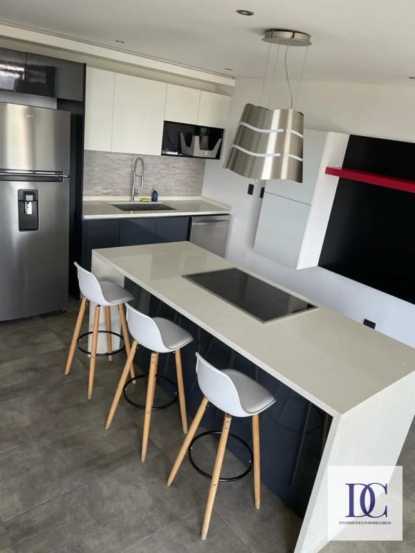 đ APARTAMENTO EN ALQUILER â VIU CAYALĂ | ZONA 16 - 15