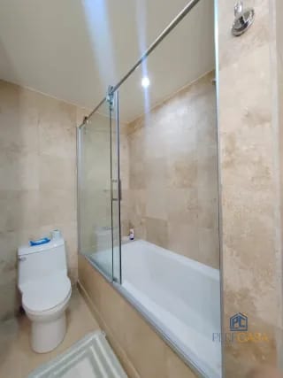 Apartamento en renta ATRIUM zona 10 — Apartamento en Alquiler en Atrium, Zona 10, Guatemala, Ciudad — miniatura 7 de 13
