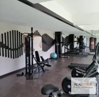 EN RENTA APTO EDIFICIO NUEVA CALEDONIA ZONA 16 — Apartamento en Alquiler en Caledonia, Zona 16, Guatemala, Ciudad — miniatura 8 de 17