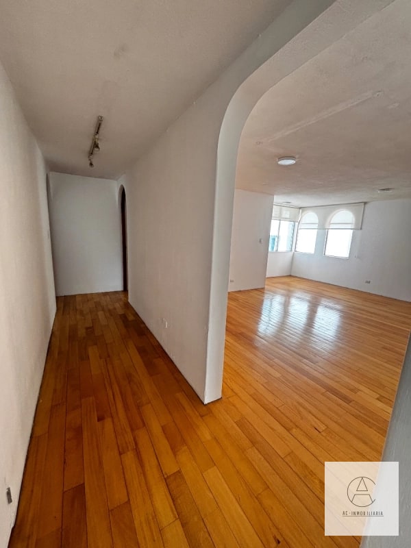 Apartamento en renta zona 15 VHI - 11