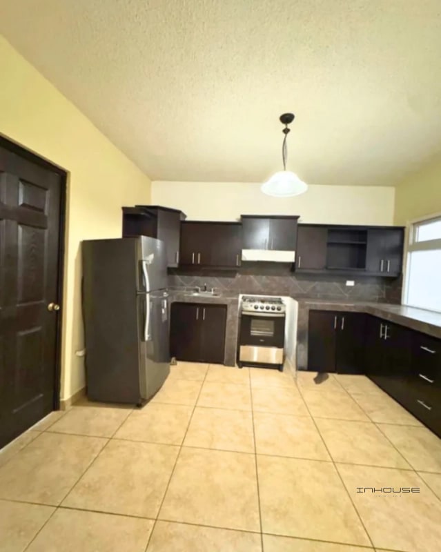 APARTAMENTO EN RENTA ZONA 16, HACIENDA REAL - 10