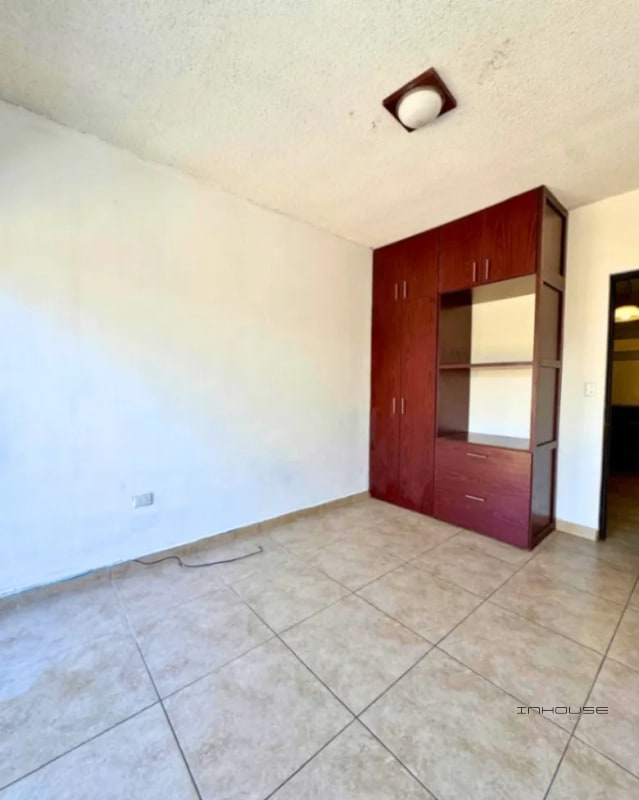 APARTAMENTO EN RENTA ZONA 16, HACIENDA REAL - 8