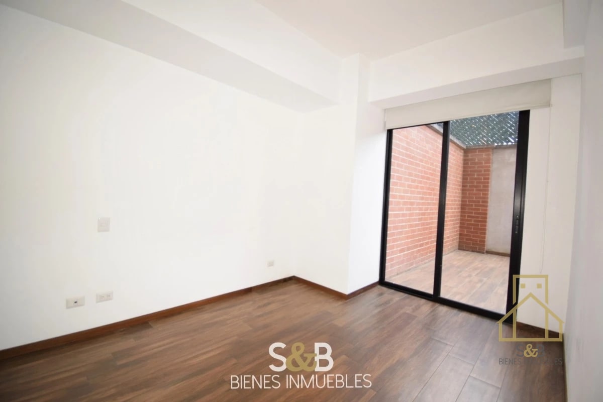 Apartamento con terraza en zona 10 - 6