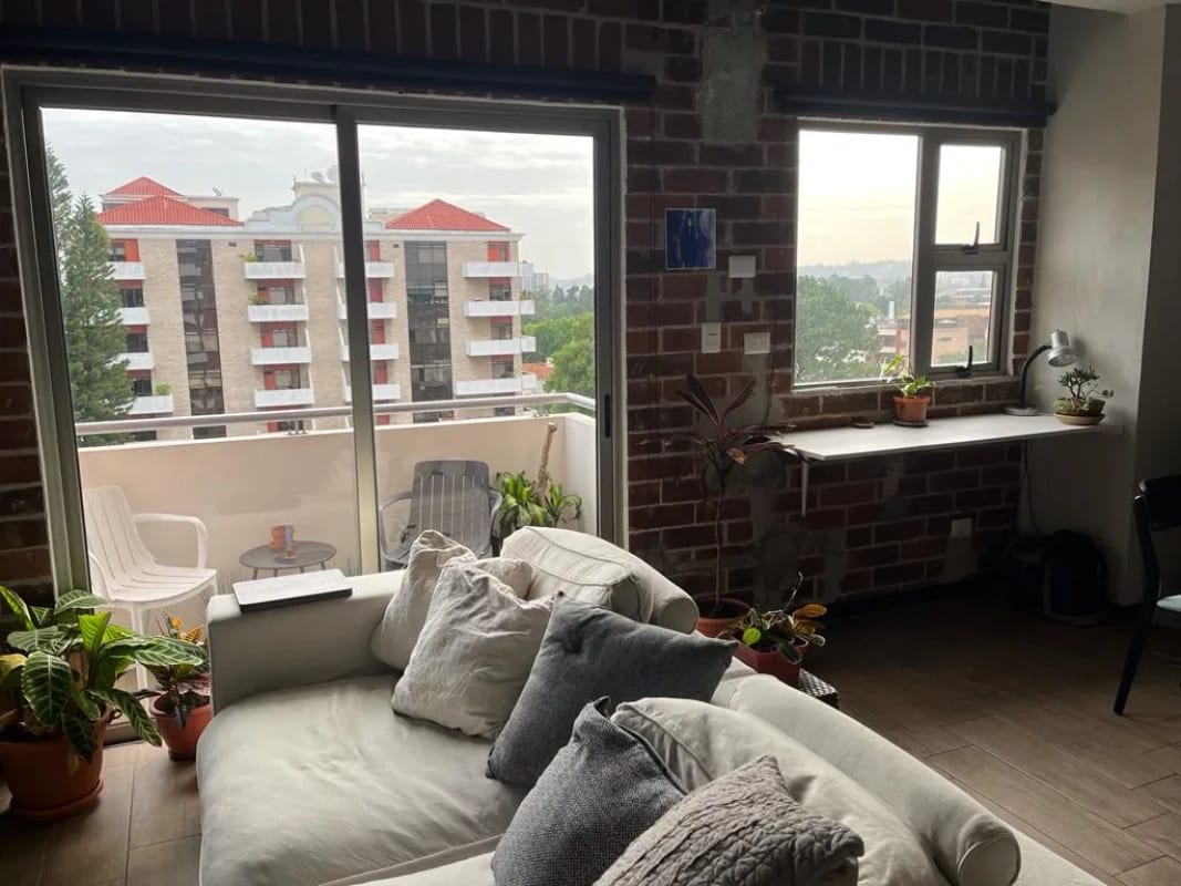 Apartamento Tipo Loft en Venta, Full Amueblado y Equipado, Edificio Casalini, Zona 10 — Apartamento en Venta en Cassalini, Zona 10, Guatemala, Ciudad — foto 7 de 11