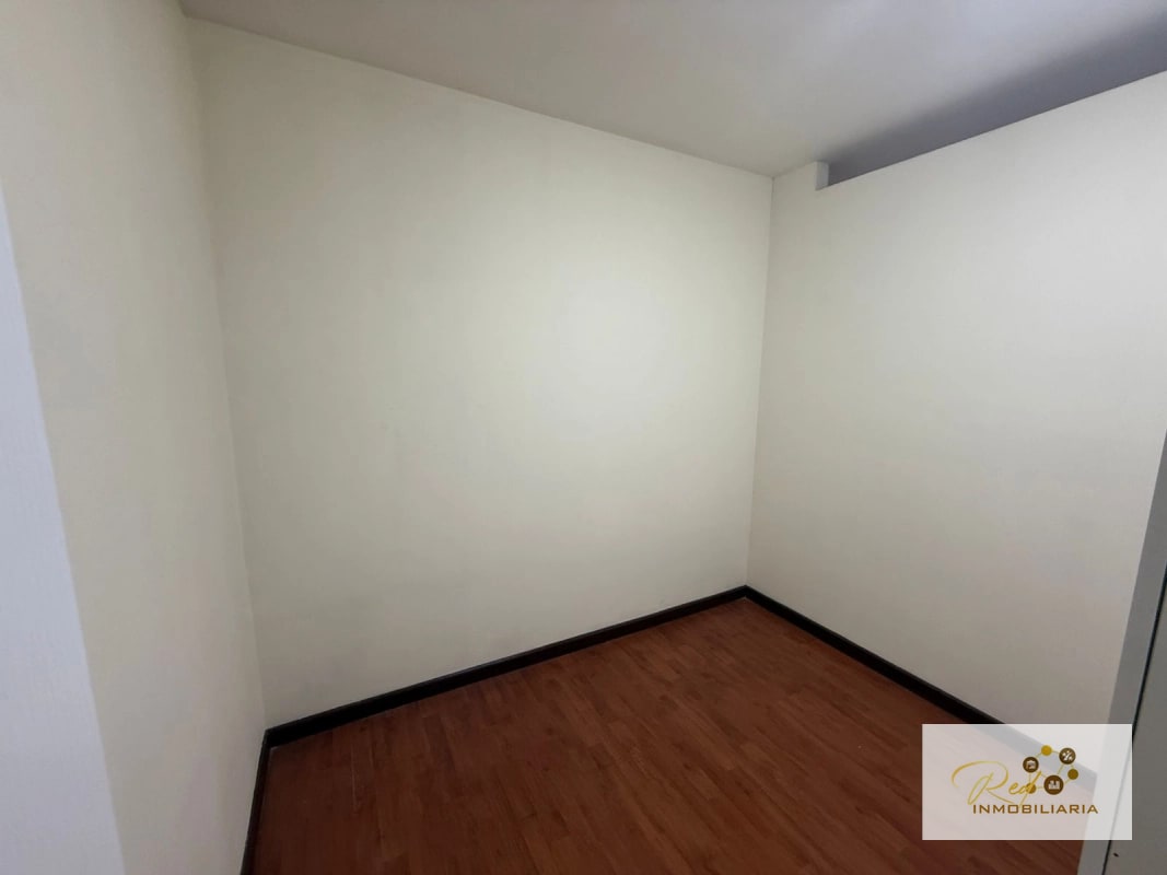 RENTA APARTAMENTO EDIFICIO BELLIN, ZONA 14 - 12
