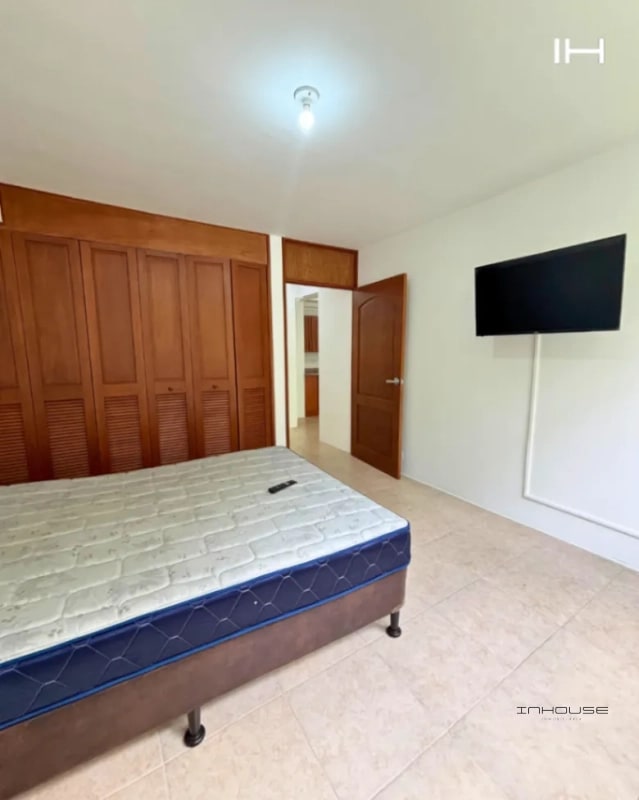 APARTAMENTO EN RENTA ZONA 16, LA MONTAÑA - 1