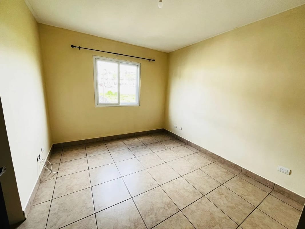 Lindo Apartamento en Km 17 CAES — Apartamento en Alquiler en Carretera a El Salvador, Guatemala, Ciudad — foto 9 de 13