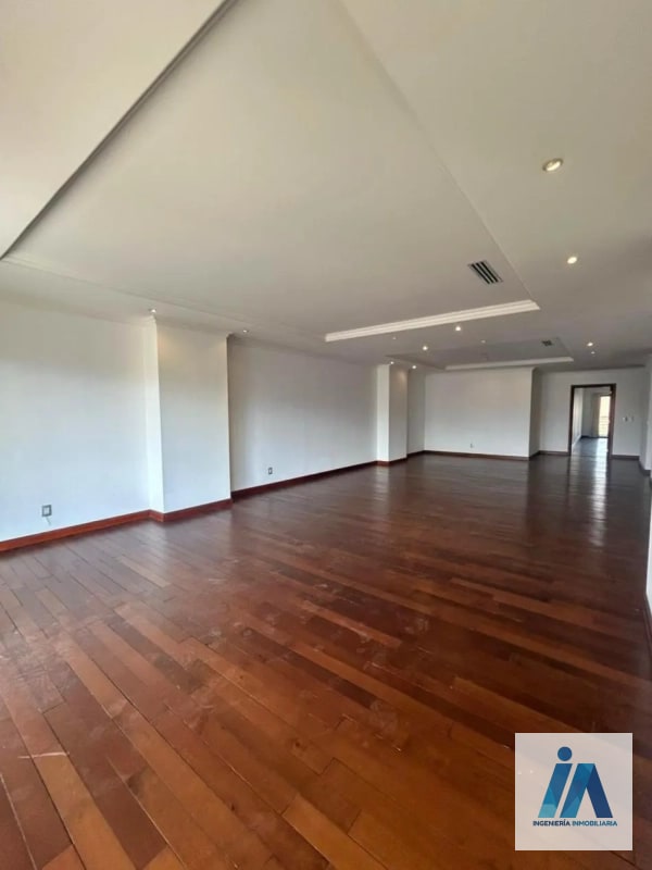 APARTAMENTO EN ALQUILER📍 Edificio Tadeus, Zona 14 - 16