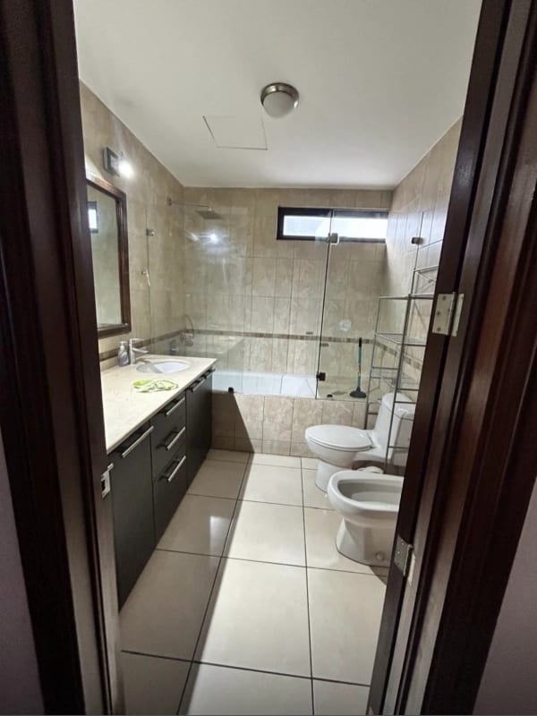 Venta de apartamento remodelado en zona 14. — Apartamento en Venta en Zona 14, Guatemala, Ciudad — foto 4 de 6