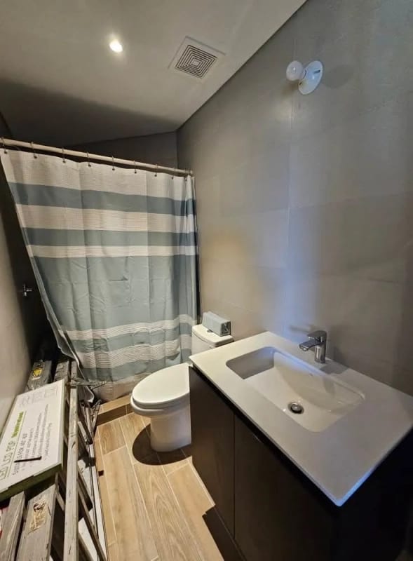 ALQUILO APARTAMENTO EN ZONA 4 EIDIFICO SÉPTIMO — Apartamento en Alquiler en Séptimo, Zona 4, Guatemala, Ciudad — foto 9 de 13