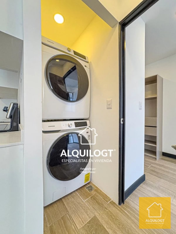 APARTAMENTO AMUEBLADO  ZONA 10 DE 1 HAB AGT2689 - 2
