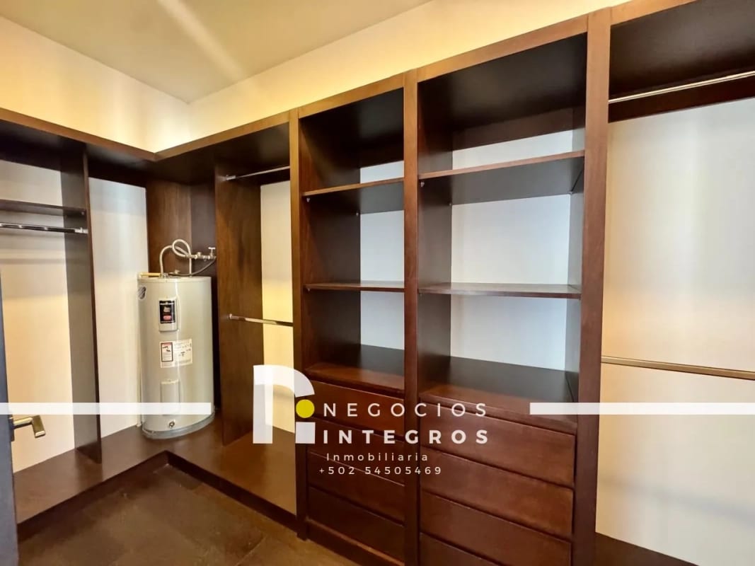 AQUILO VENDO APARTAMENTO EN ECHO ZONA 14 CON TERRAZA GRANDE CERCANO A AV LAS AMERICAS PV — Apartamento en Alquiler en Echo, Zona 14, Guatemala, Ciudad — foto 14 de 17