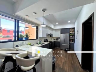 VENDO APTO CON TERRAZA EN CASA CLARA ZONA 10 PV — Apartamento en Venta en Casa Clara, Zona 10, Guatemala, Ciudad — miniatura 3 de 17