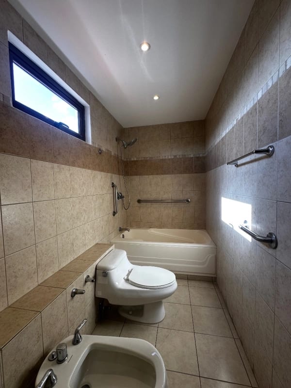 Zona 15, amplio apartamento en venta (copia) - Miniatura 7