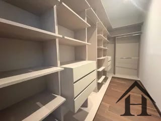 último apartamento Nivel alto, Santa Sofia 7ma zona 10 — Apartamento en Venta en Santa Sofía 7AV, Zona 10, Guatemala, Ciudad — miniatura 3 de 8