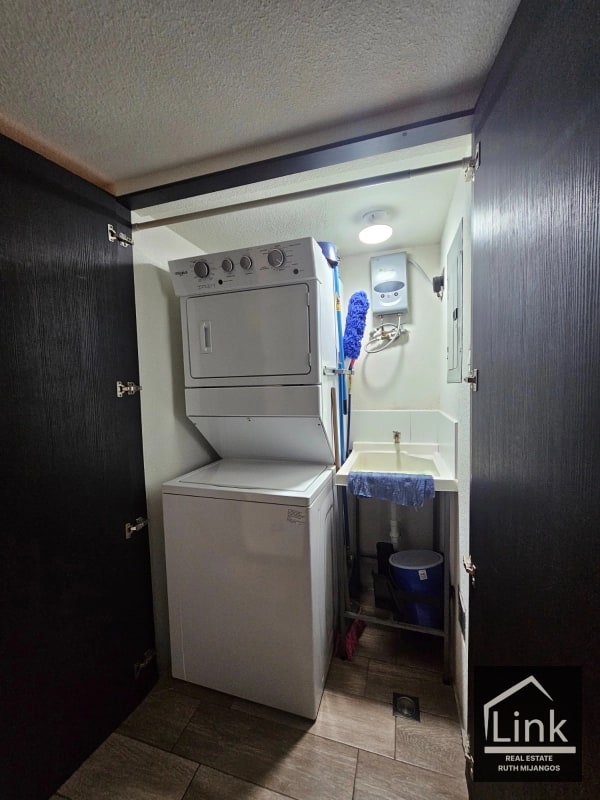 VENTA DE APARTAMENTO ZONA 11 - 7