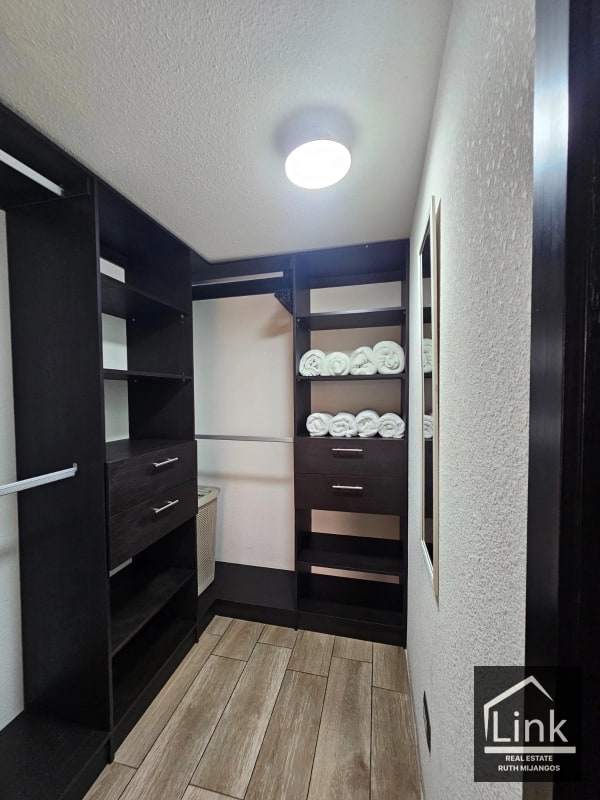 VENTA DE APARTAMENTO ZONA 11 - 3