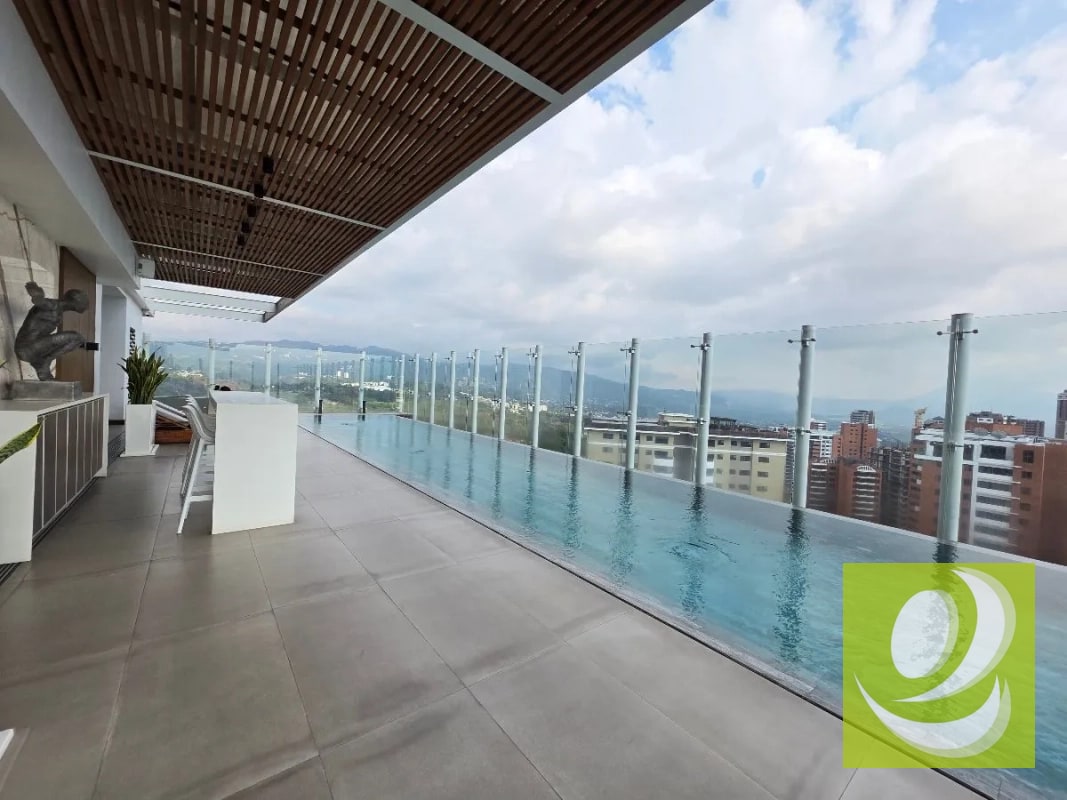 Vendo Apartamento con Terraza en zona 14 - 2