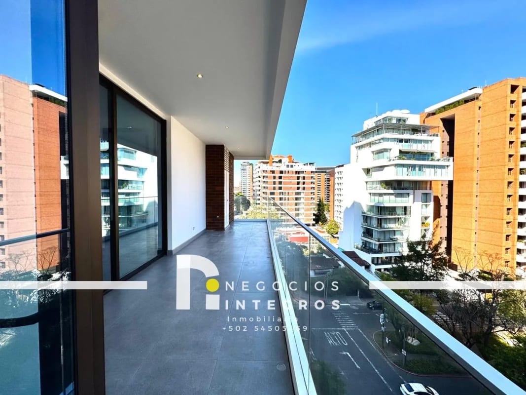 ALQUILO EXCLUSIVO APARTAMENTO EN ECHO ZONA 14 CON TERRAZA — Apartamento en Alquiler en Echo, Zona 14, Guatemala, Ciudad — foto 7 de 17