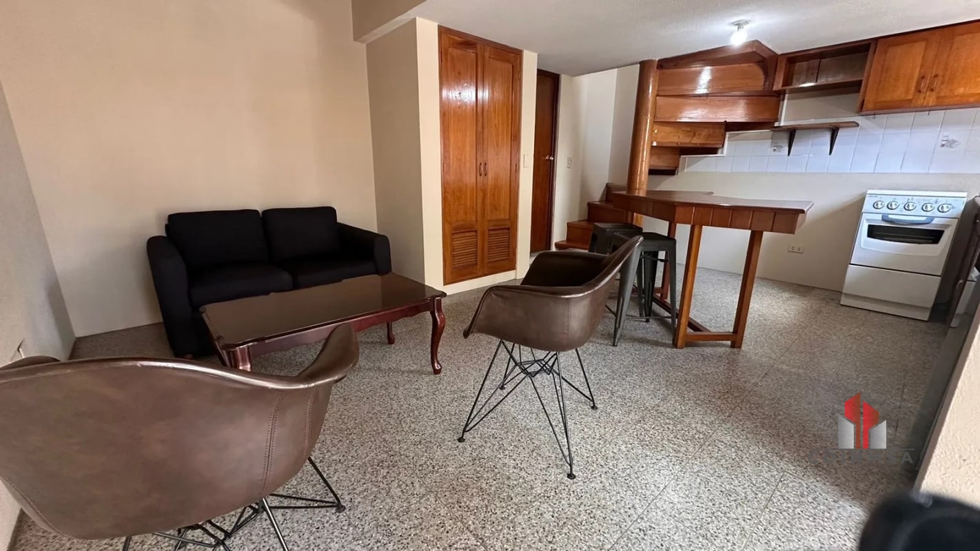 Apartamento tipo loft semi- amueblado en renta en zona 15 - 8