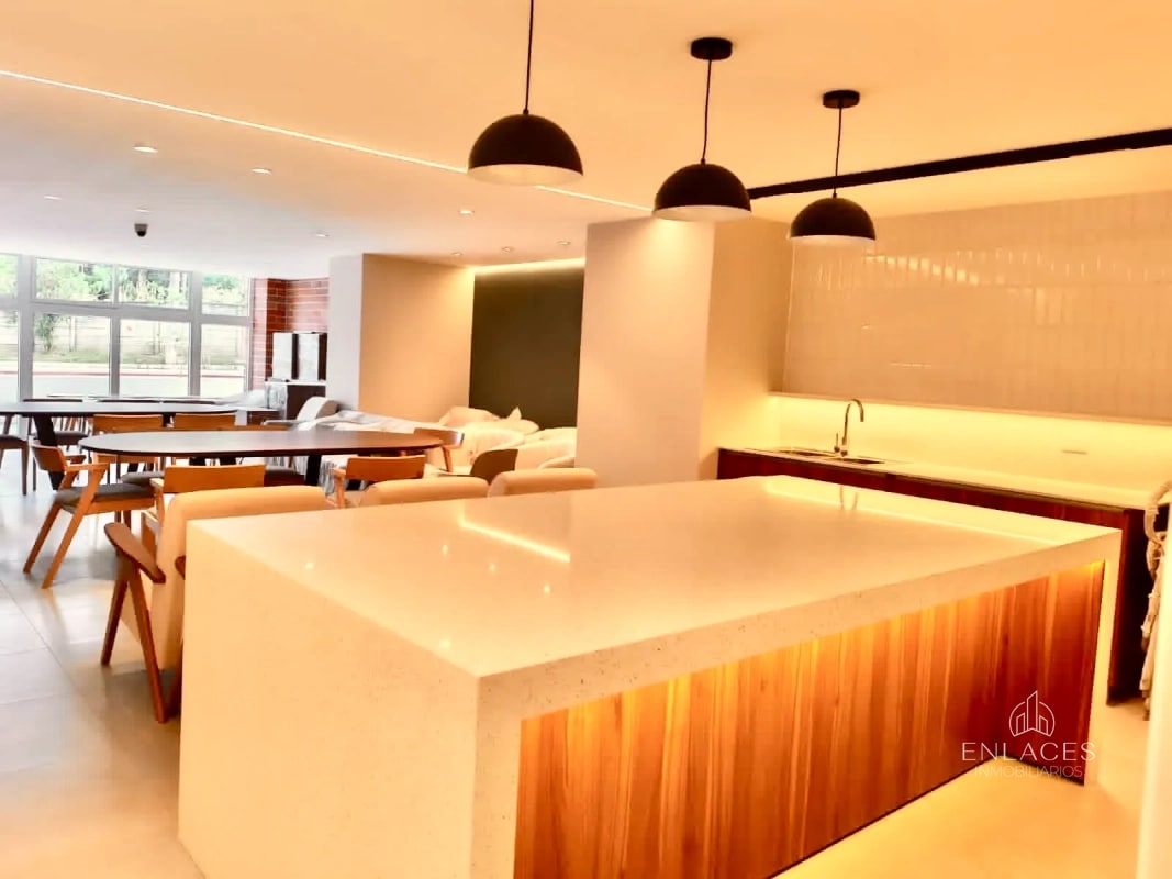 Zona 2 • Apartamento en Renta • Vertical el Zapote - 6