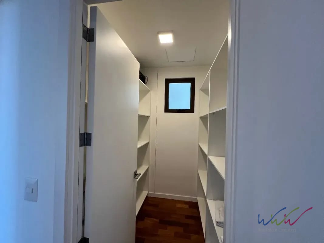 Rento amplio apartamento en Edificio Lucca, Zona 10 — Apartamento en Alquiler en Lucca, Zona 10, Guatemala, Ciudad — foto 8 de 13