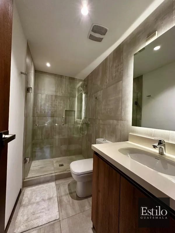 Apartamento en venta Casa Clara Zona 10 — Apartamento en Venta en Casa Clara, Zona 10, Guatemala, Ciudad — foto 4 de 8